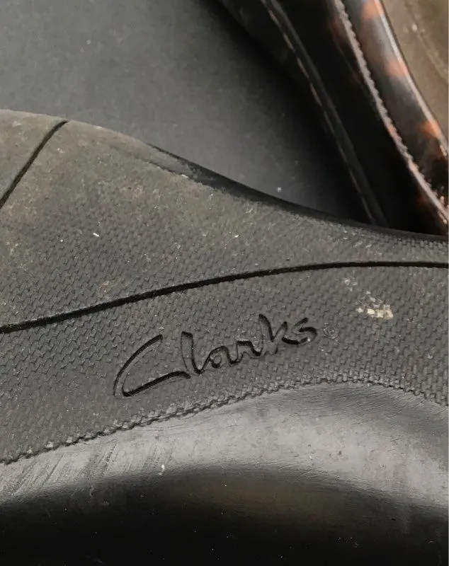 Clarks Women's 26104709 Brown Tortoise Shell Print Slip-On Loafer Flats - Sz 12W